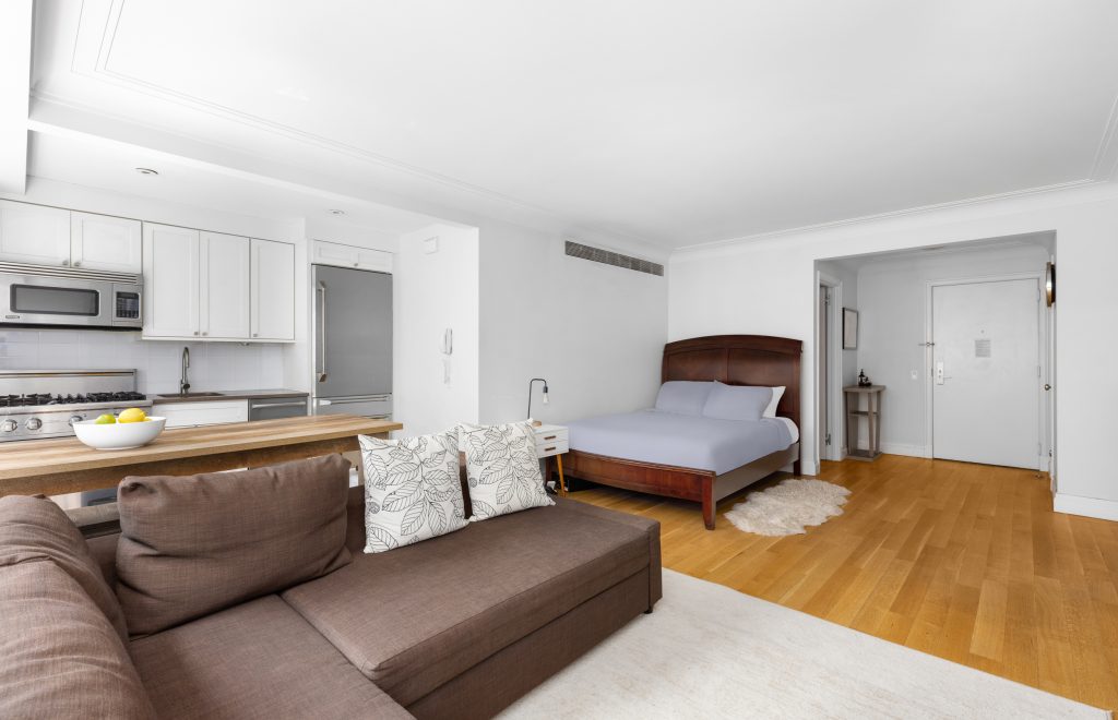 200east66the304_03_web